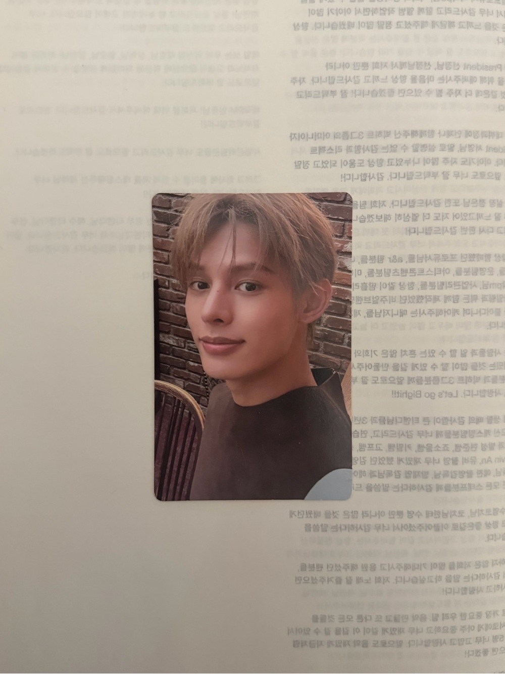 CORTIS JAMES official photocard
